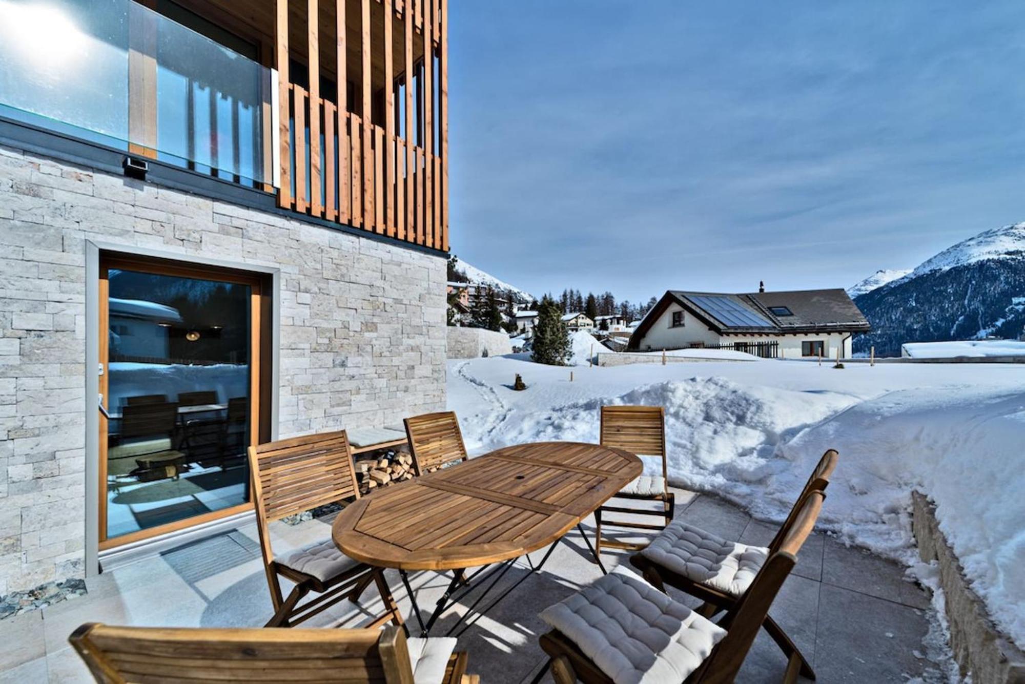 Chesa Muntanella - Samedan Appartement Buitenkant foto