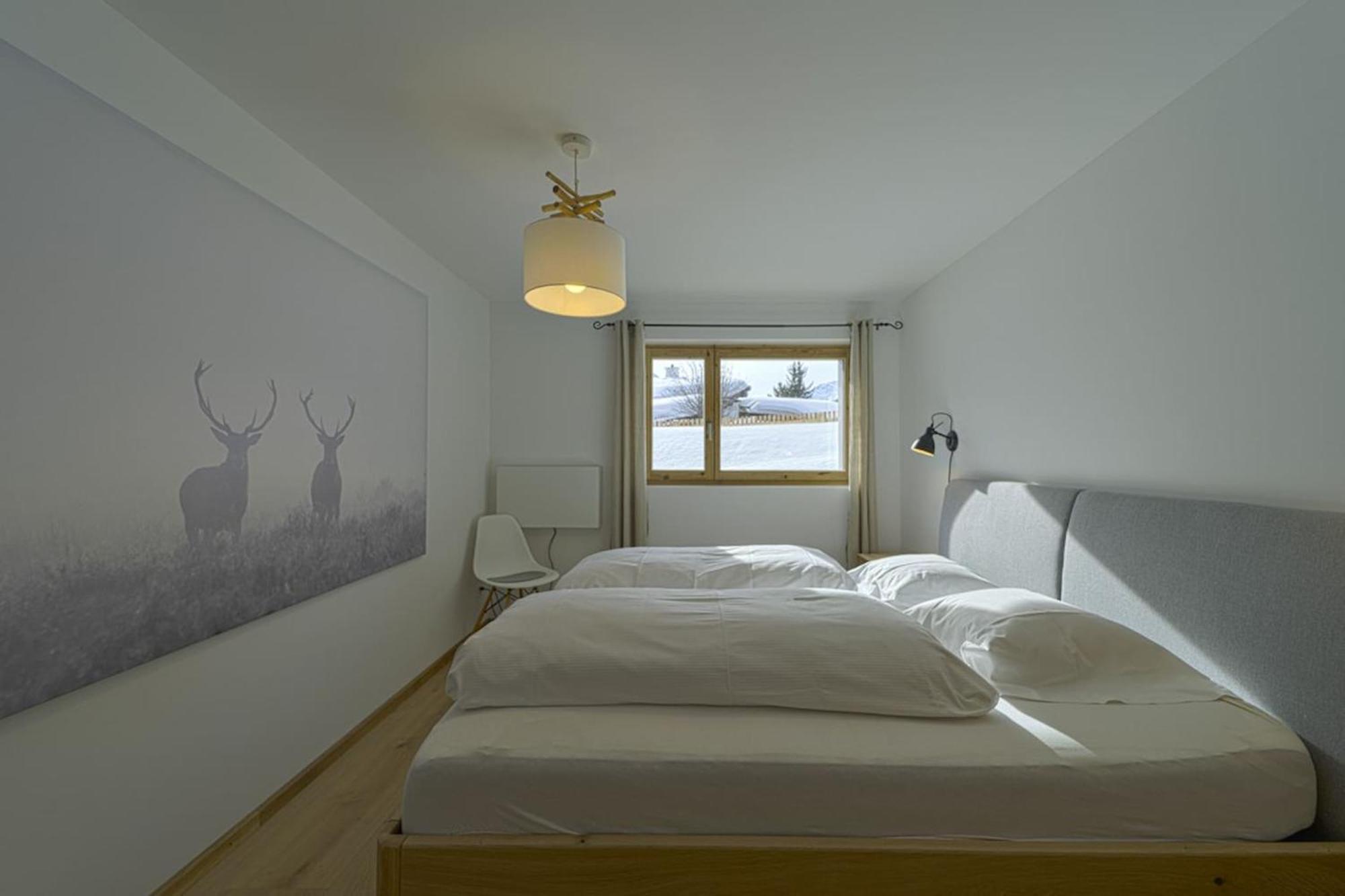 Chesa Muntanella - Samedan Appartement Buitenkant foto