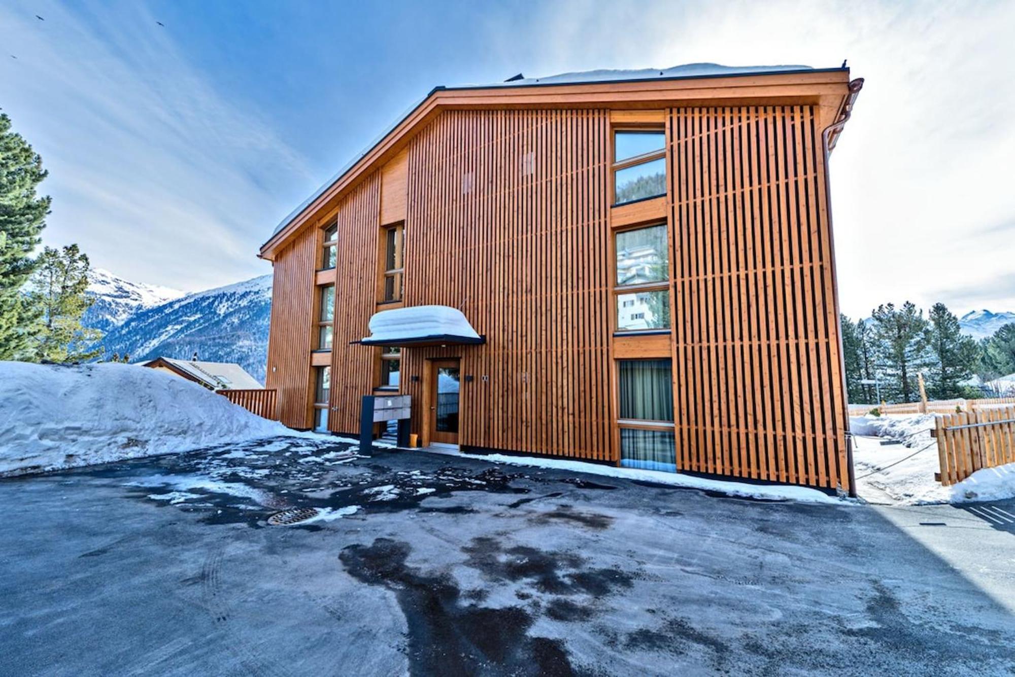 Chesa Muntanella - Samedan Appartement Buitenkant foto